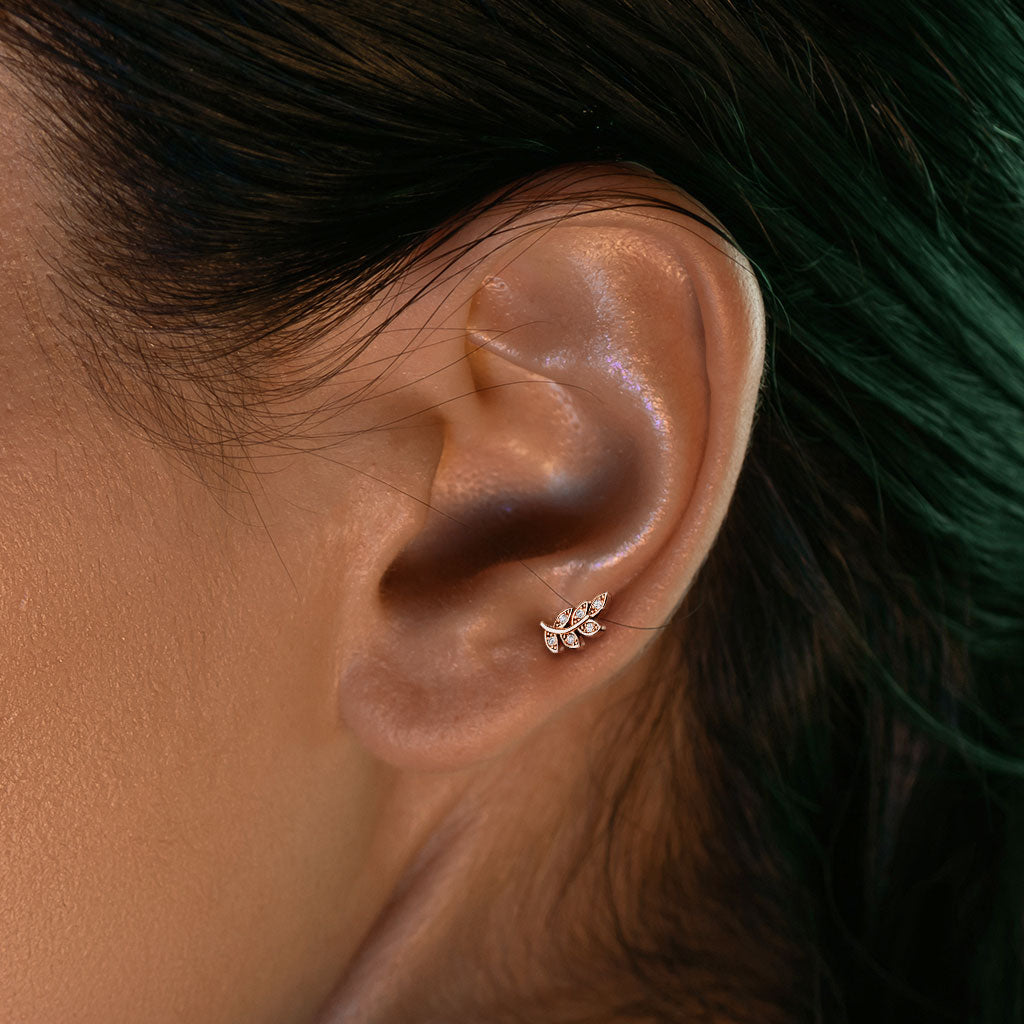 316L Surgical Steel White CZ Leaf Flat Back Labret - Pierced Universe