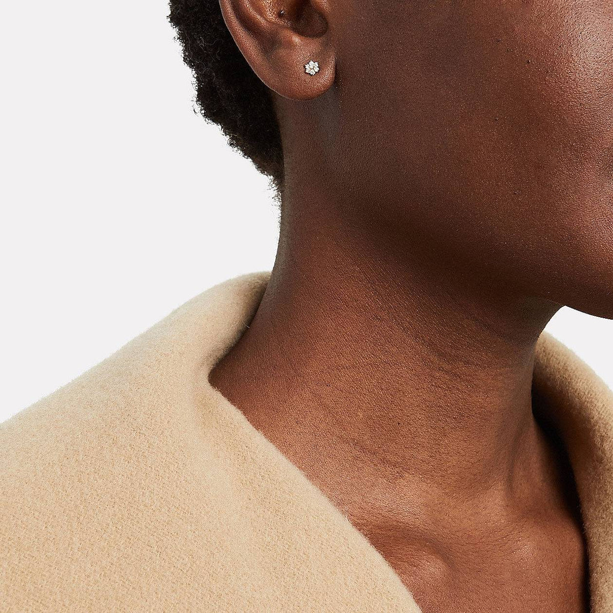 Pair of 925 Sterling Silver Medium White CZ Diamond Flower Minimal Earrings